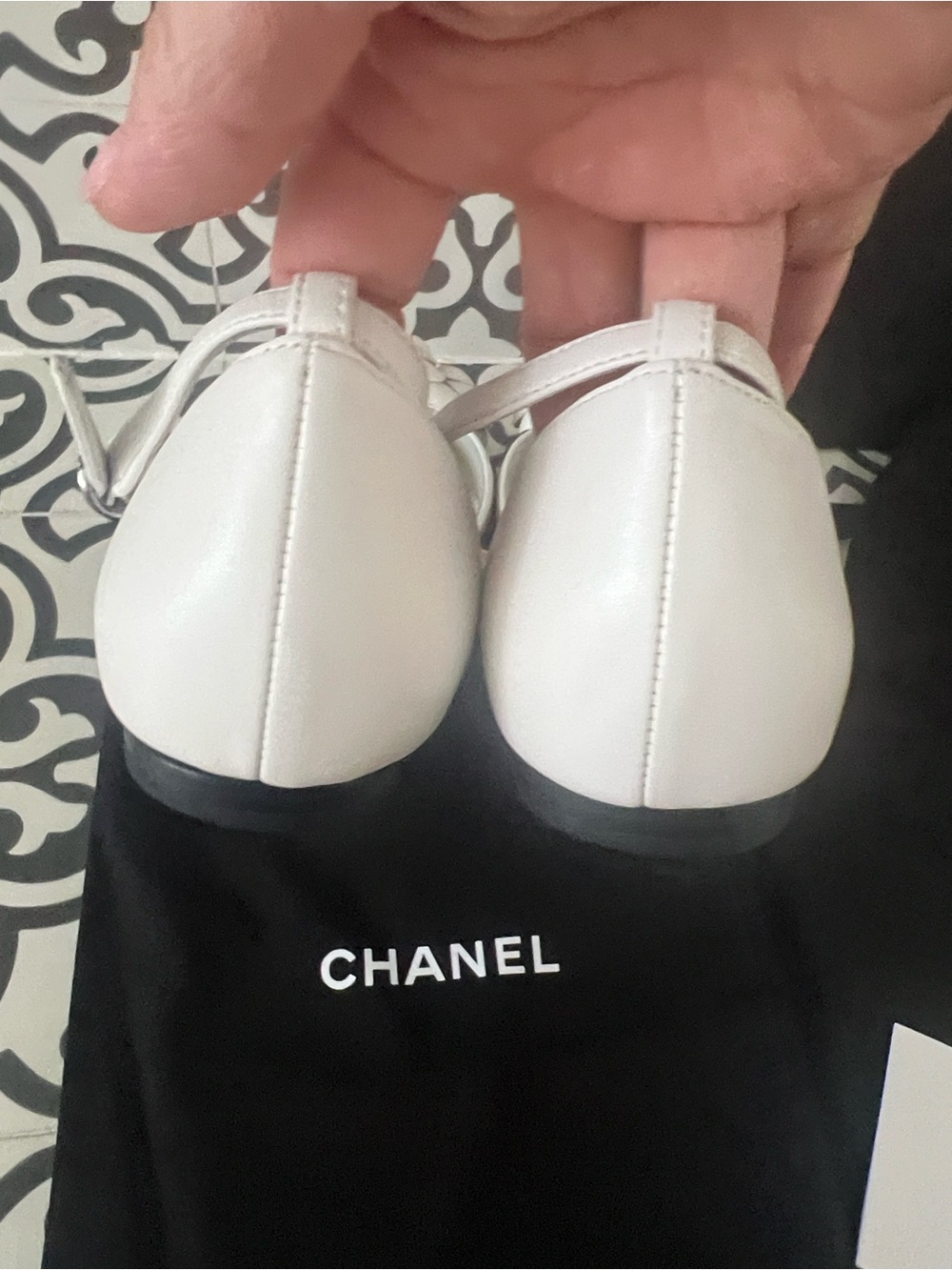 NEW CHANEL White Leather Camellia Mary Jane Mules with Black Cap Toe - Picture 9 of 12